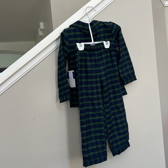 Edgehill Collection Long Sleeve Plaid Pajama Set - Picture 4 of 10
